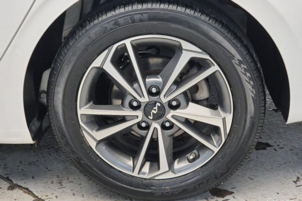 2021 Kia K3 с пробегом 102 330 км