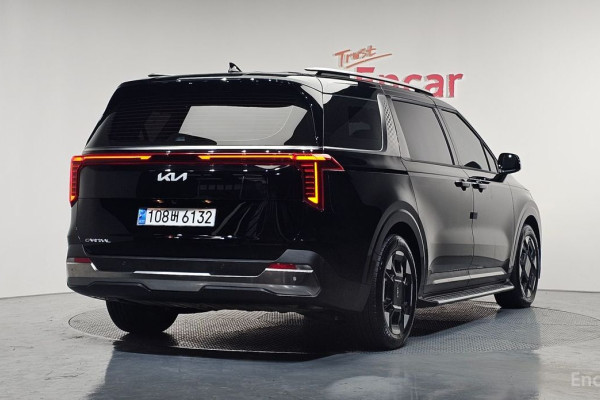 2024 Kia Carnival с пробегом 31 506 км