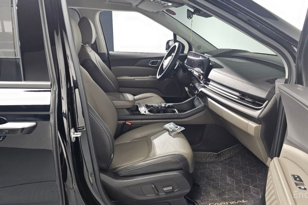 2024 Kia Carnival с пробегом 31 506 км