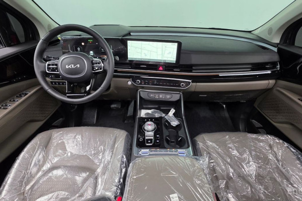 2024 Kia Carnival с пробегом 25 856 км