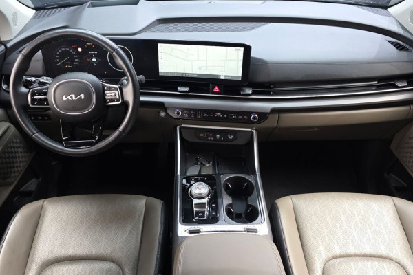 2024 Kia Carnival с пробегом 49 034 км