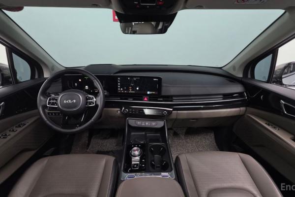2024 Kia Carnival с пробегом 45 734 км