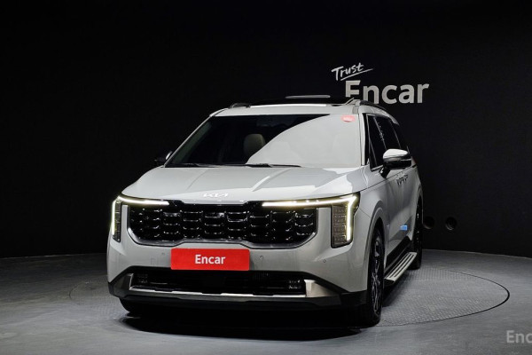 2024 Kia Carnival с пробегом 3 855 км