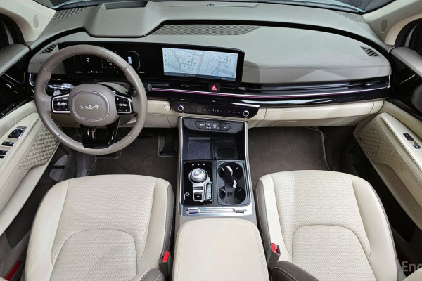 2024 Kia Carnival с пробегом 3 855 км