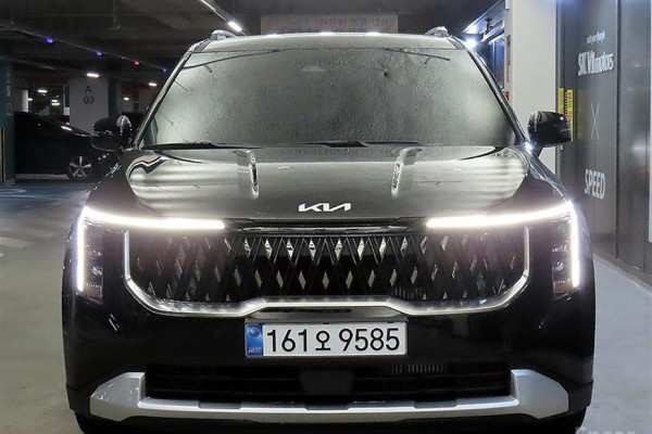 2025 Kia Carnival с пробегом 6 247 км