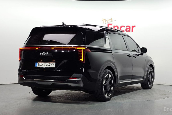 2024 Kia Carnival с пробегом 32 475 км