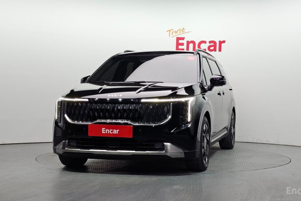 2024 Kia Carnival с пробегом 32 475 км