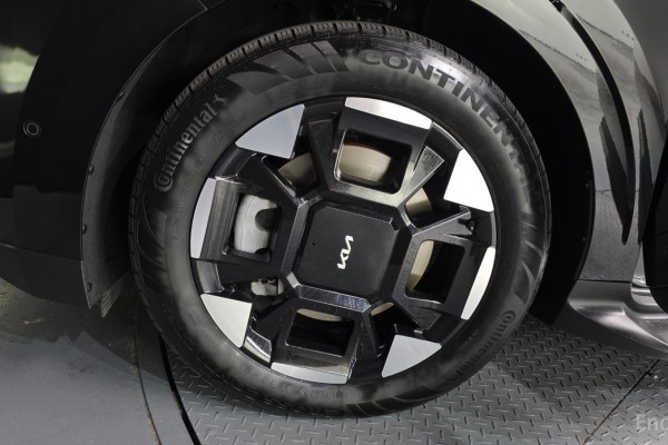 2024 Kia Carnival с пробегом 47 859 км