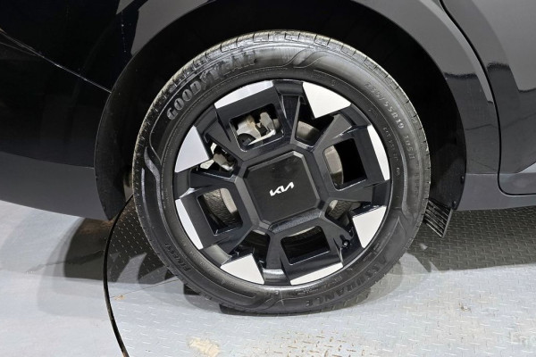 2023 Kia Carnival с пробегом 35 512 км