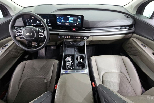 2024 Kia Carnival с пробегом 32 475 км