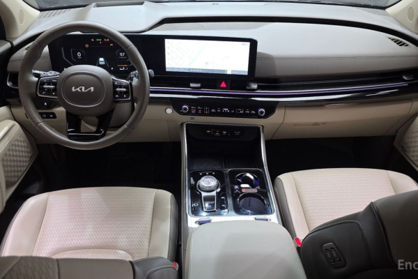 2024 Kia Carnival с пробегом 47 859 км