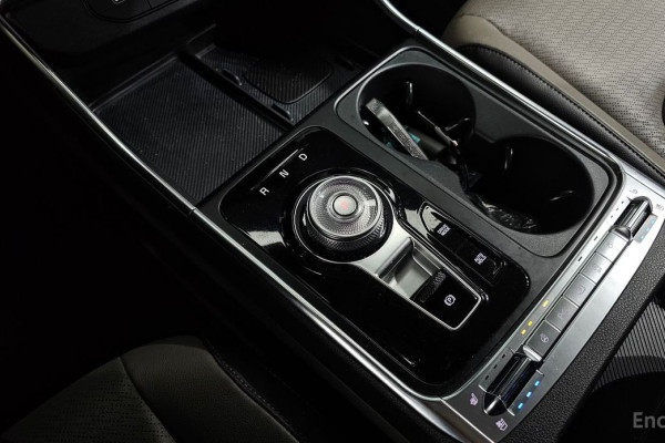 2024 Kia Carnival с пробегом 32 475 км