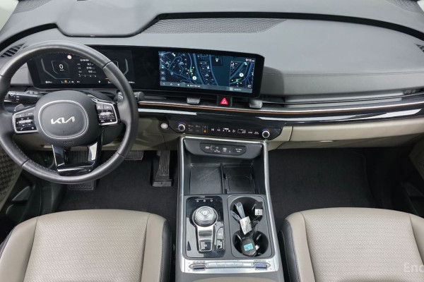 2024 Kia Carnival с пробегом 41 698 км