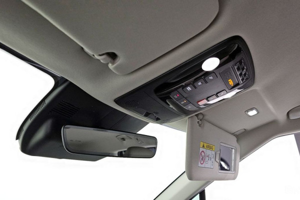 2024 Kia Carnival с пробегом 32 475 км