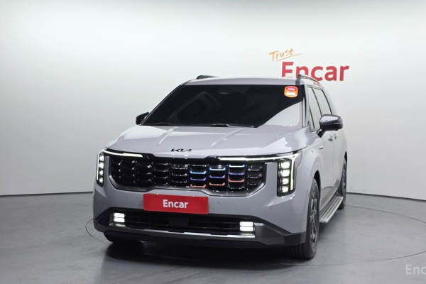 2024 Kia Carnival с пробегом 42 888 км