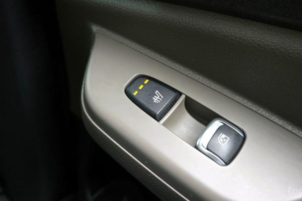 2023 Kia Carnival с пробегом 35 512 км