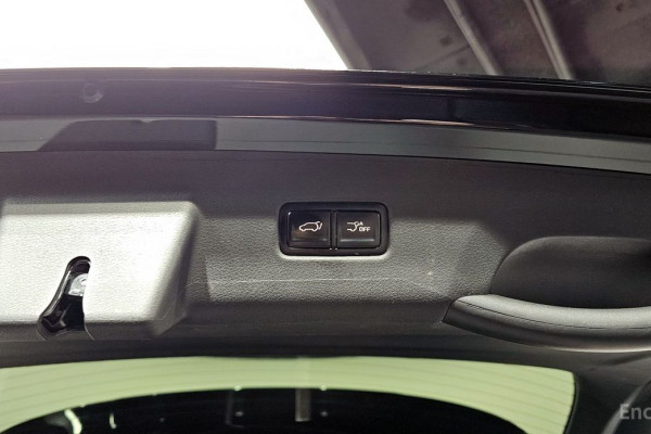 2024 Kia Carnival с пробегом 32 475 км