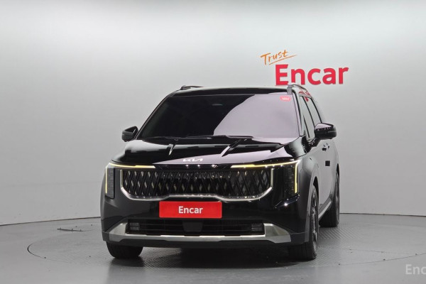 2024 Kia Carnival с пробегом 17 860 км