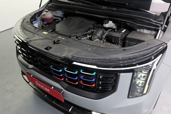 2024 Kia Carnival с пробегом 42 888 км