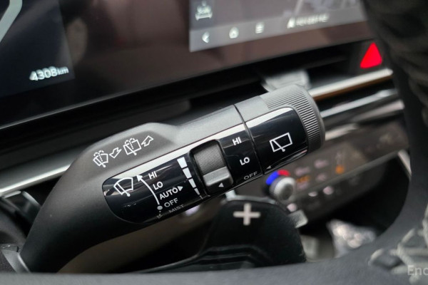 2025 Kia Carnival с пробегом 4 308 км