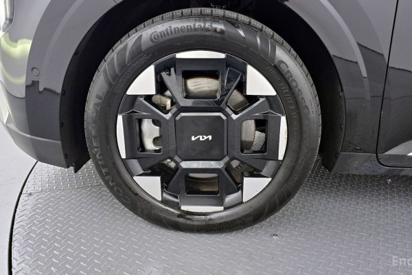 2024 Kia Carnival с пробегом 17 860 км