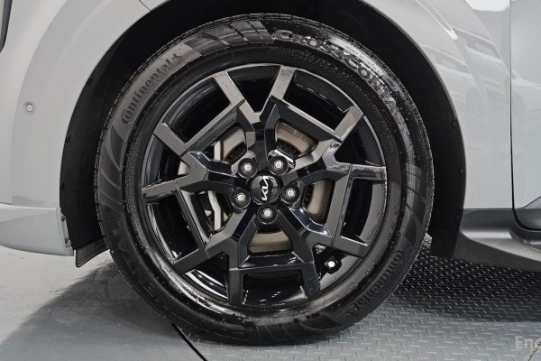 2024 Kia Carnival с пробегом 30 373 км