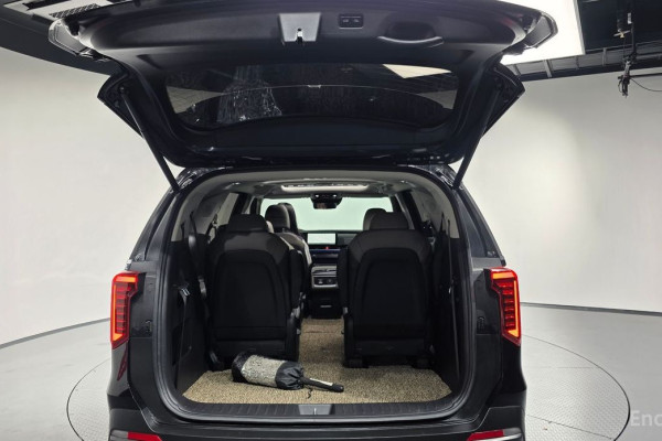 2024 Kia Carnival с пробегом 48 881 км