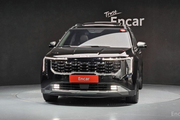 2025 Kia Carnival с пробегом 28 231 км