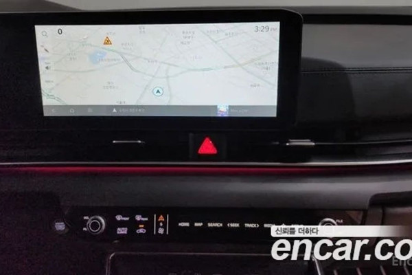 2025 Kia Carnival с пробегом 11 128 км