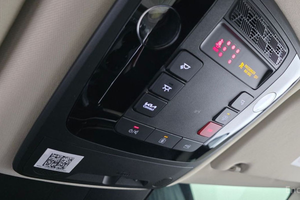 2024 Kia Carnival с пробегом 42 888 км