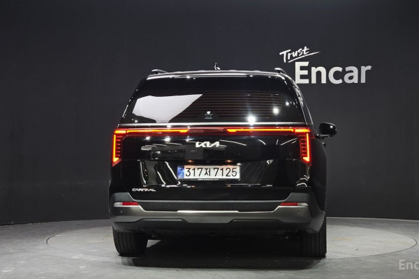 2025 Kia Carnival с пробегом 22 455 км