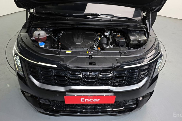 2024 Kia Carnival с пробегом 47 839 км