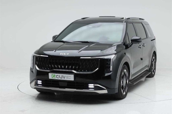 2023 Kia Carnival с пробегом 53 995 км
