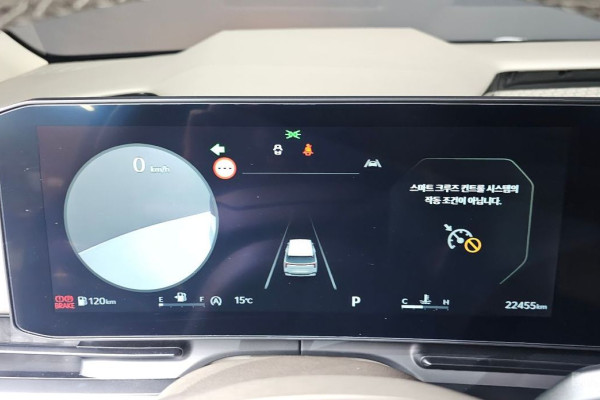 2025 Kia Carnival с пробегом 22 455 км