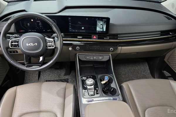 2024 Kia Carnival с пробегом 22 427 км