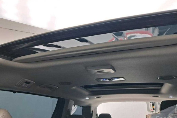 2023 Kia Carnival с пробегом 53 995 км