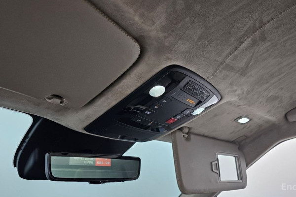 2024 Kia Carnival с пробегом 30 373 км