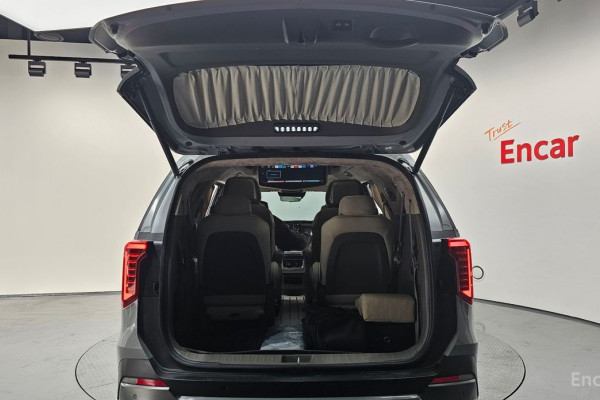 2024 Kia Carnival с пробегом 30 373 км