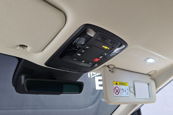 2025 Kia Carnival с пробегом 22 455 км