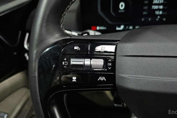 2025 Kia Carnival с пробегом 28 231 км