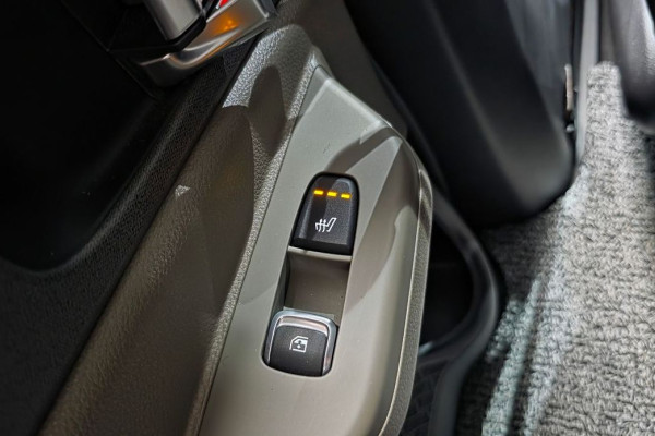 2023 Kia Carnival с пробегом 33 089 км