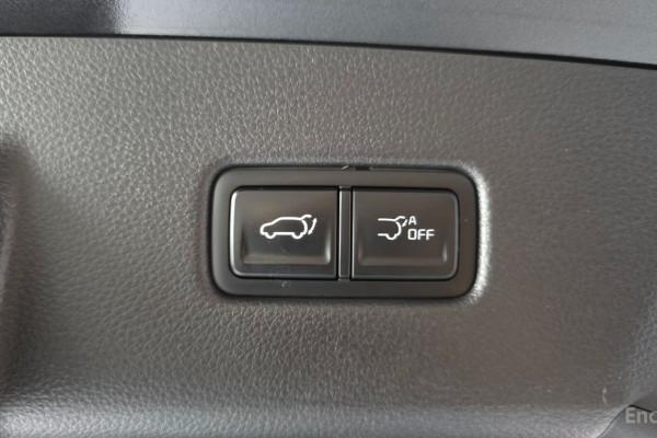 2023 Kia Carnival с пробегом 33 089 км