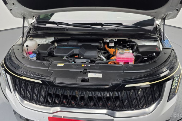 2024 Kia Carnival с пробегом 74 811 км