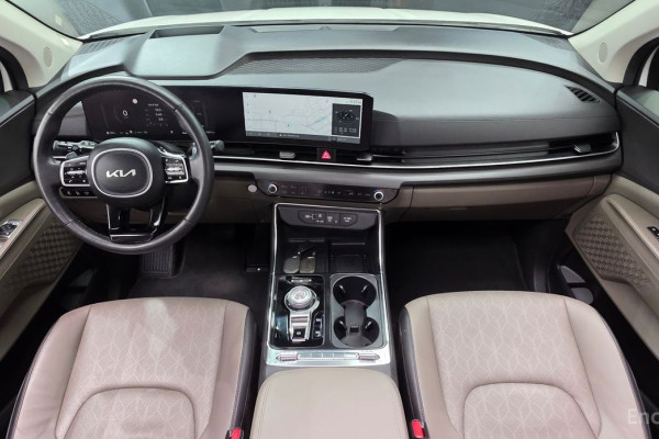 2024 Kia Carnival с пробегом 74 811 км