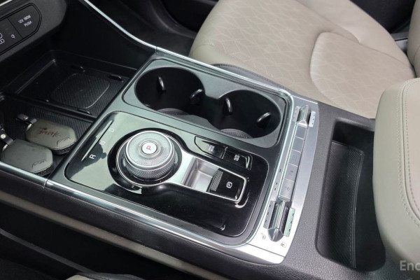 2024 Kia Carnival с пробегом 74 811 км