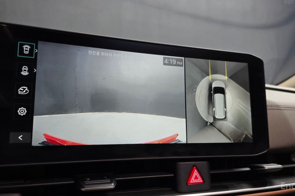 2025 Kia Carnival с пробегом 14 552 км