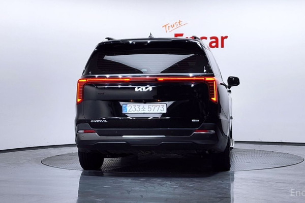 2024 Kia Carnival с пробегом 39 523 км