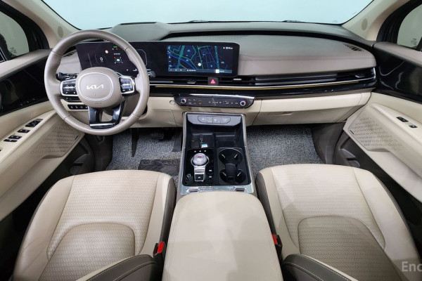 2024 Kia Carnival с пробегом 39 523 км