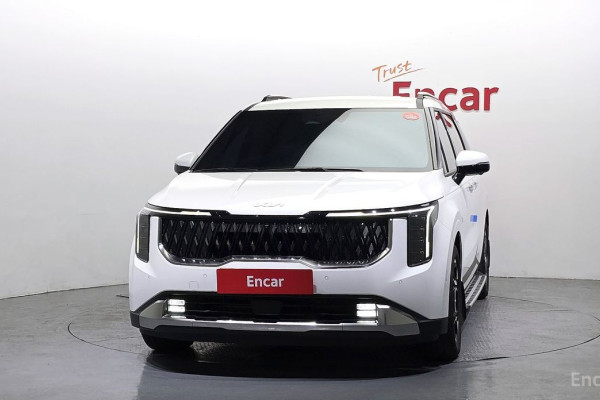 2025 Kia Carnival с пробегом 13 474 км