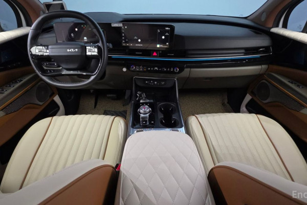 2025 Kia Carnival с пробегом 13 474 км